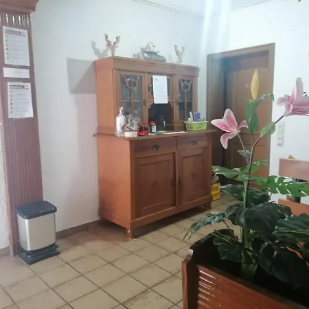 Haus Schwarzwaldblick بيت للعطل هورنبرغ